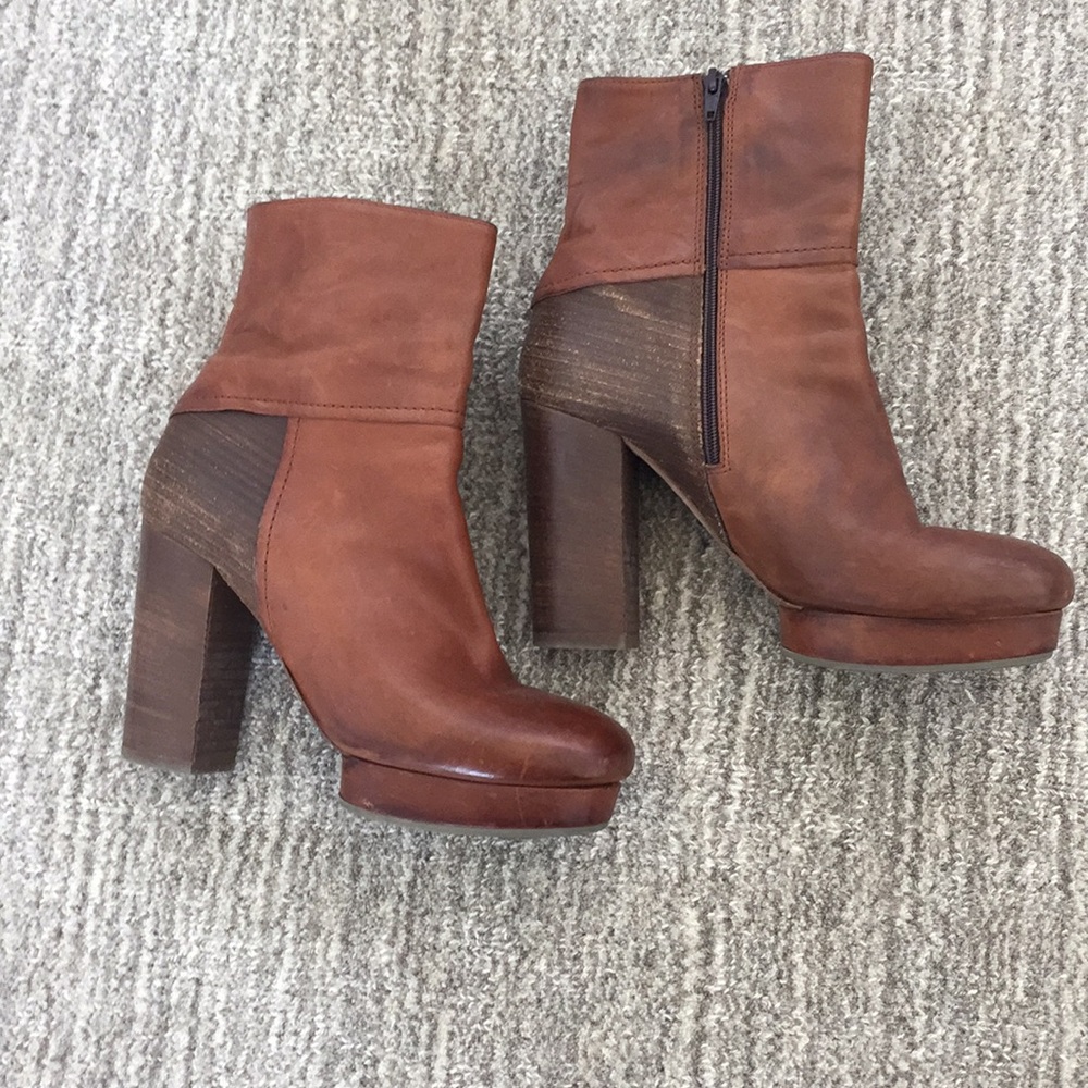 Vic Marie platform ankle boot.  Cognac color